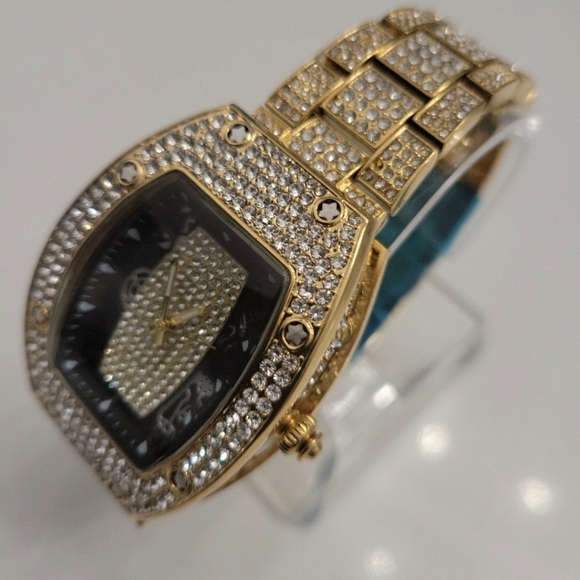 Mens Goldplated Iced Out Simulated Diamond Waterproof Quartz Movement Watch - Picture 4 of 12